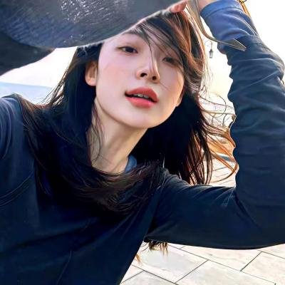 彩凤春情